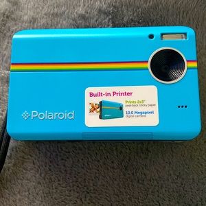 Like New Polaroid self printing camera